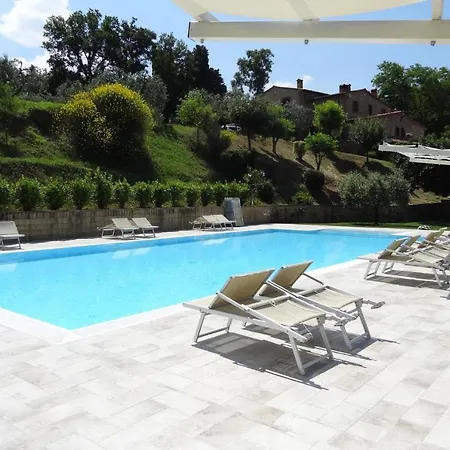 In With Garden Volterra